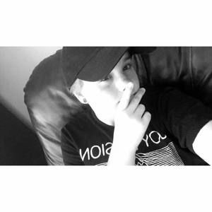 Meet your Posher, Ashton